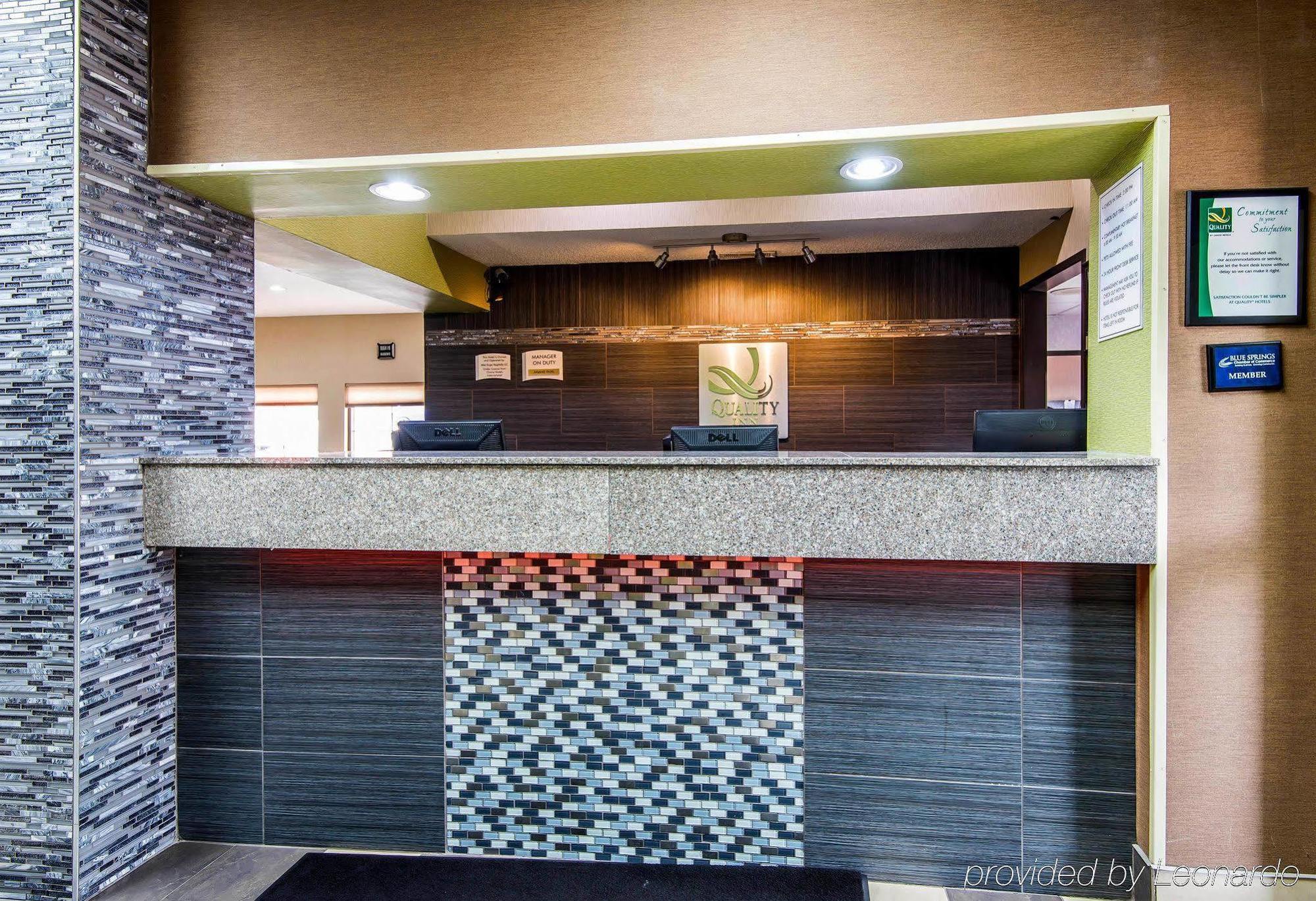 Surestay Plus Hotel By Best Western Blue Springs Ngoại thất bức ảnh